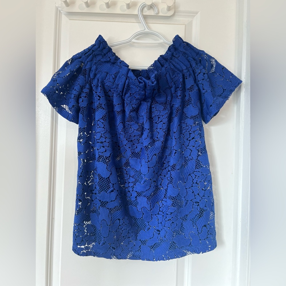 H&M Royal blue lace top sz6